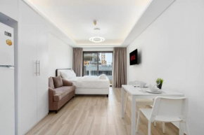 Lovely Studio in Laya Mansion With Pool and Gym Access